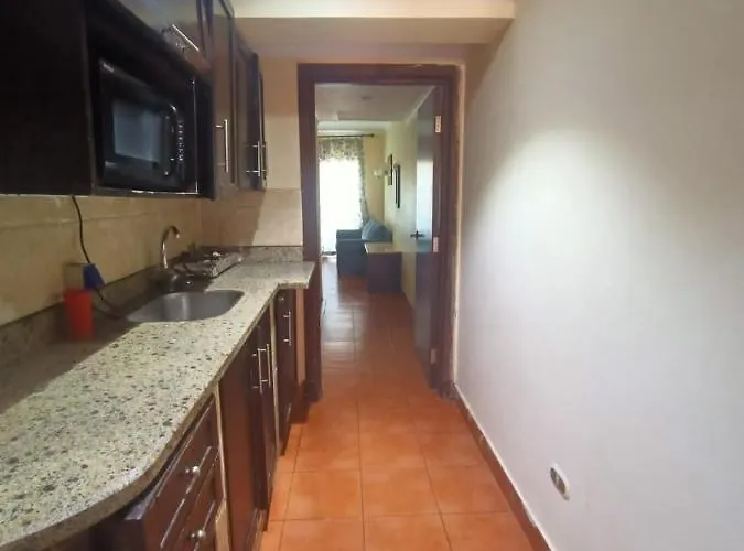 Private In Porto Sokhna Pyramids - Families Only