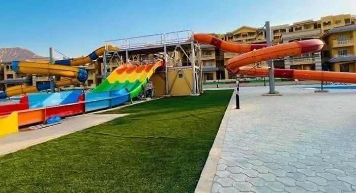 Private In Porto Sokhna Pyramids - Families Only Ain Sukhna